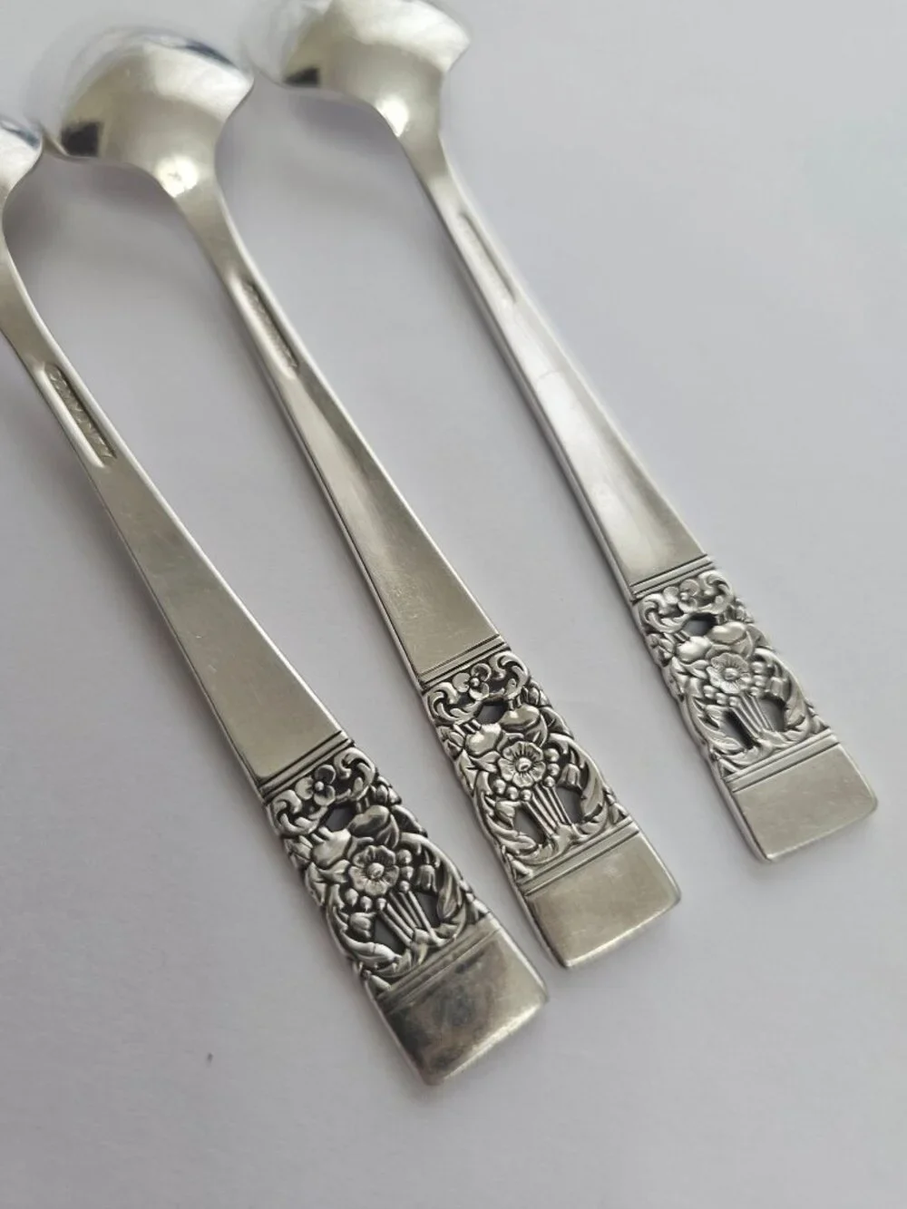 3 Oneida Coronation Spoons 6